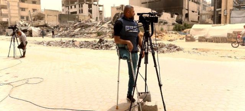 palestinian-journalist-sami-shehada-lost-his-leg-in-an-attack-in-gaza-310686795c7d9f3f572a0e5f7d5b9e7a1746209661.jpg