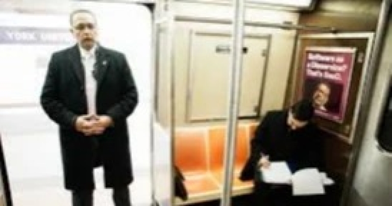 zohran-mamdani-began-his-first-full-workday-as-mayor-in-a-way-familiar-to-many-new-yorkers-heading-to-the-subway-from-a-small-apartment-a766dafafe292925c4d314708277947f1767413033.jpg