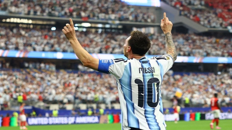 happy-birthday-lionel-messi-6a3b463025733-f88b624be69f217db0b8deb955bc5ddf1782271563.jpg