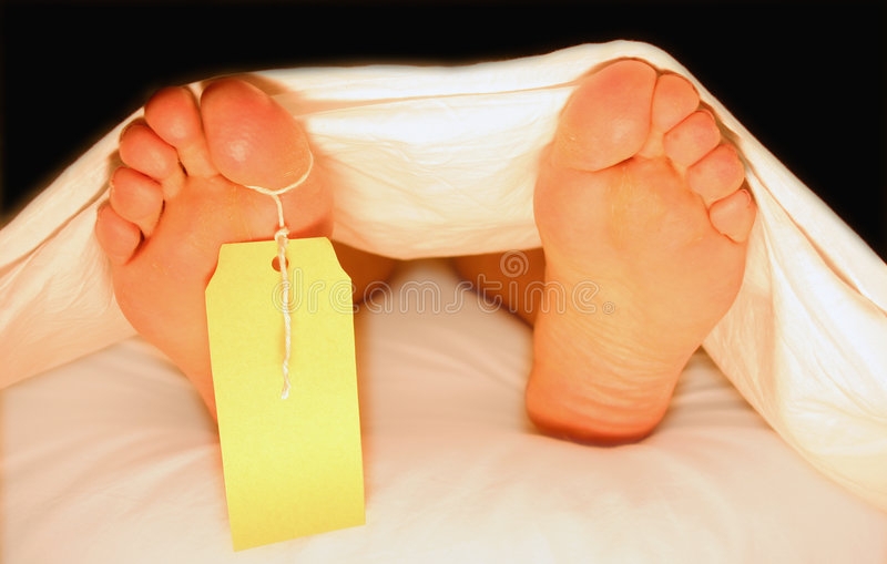 dead-body-0eb37057444ee8c22523bc90e3c7df2d1785862751.jpg