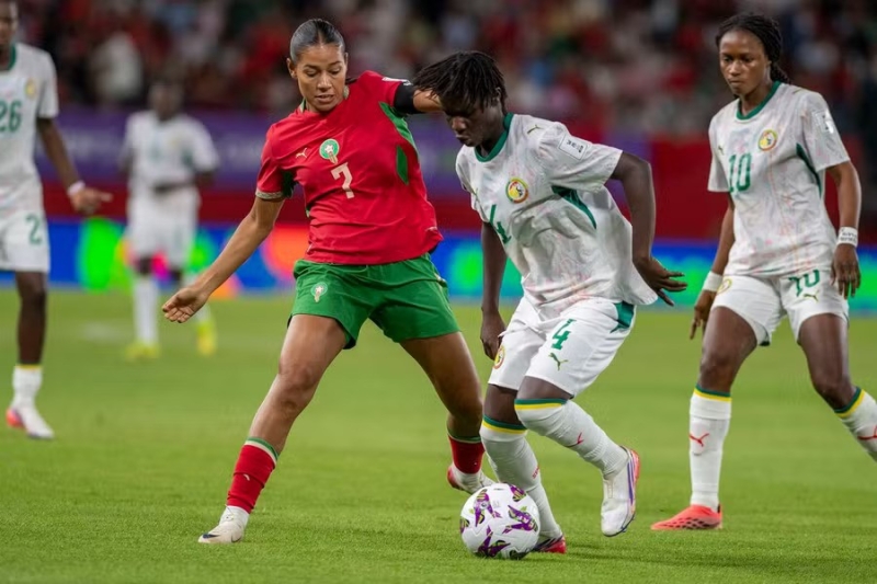 moroccoalgeriaadvancetowafconquarter-finals-ezgif-37cd24c2ff1cd8917aee3c77fd8518a81785826952.jpg