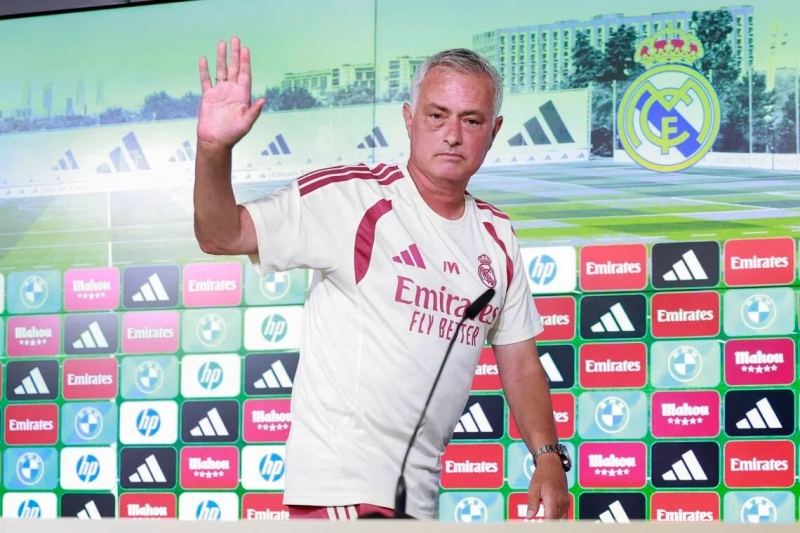 realmadridstarplayersarecompatibl-ezgif-ad378f0d6f32e7af95db86753758cd941787306291.jpg
