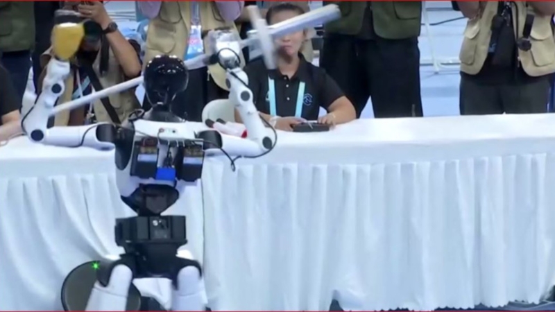 robot-thum-e1f1ddc8f2e0c2d8cabb5c33322fc67c1787714068.jpg