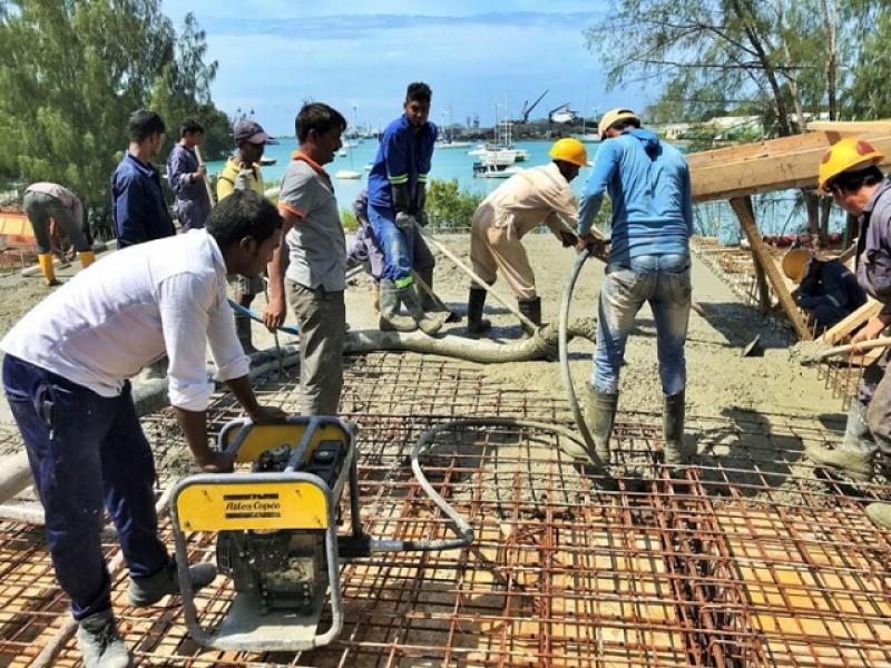 migrant-workers-doing-construction-work-seychelles-nation-via-wikimedia-commons-b9e7e45e93fa699cbbfceb854444c4da1787939435.jpg