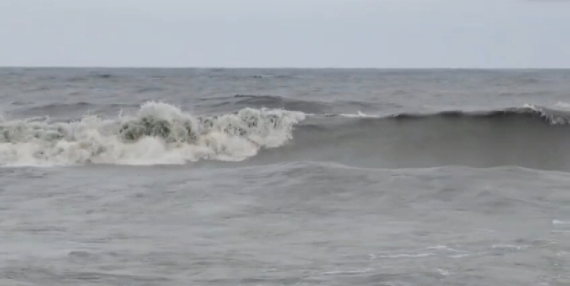 the-sea-is-rough-because-mof-a-well-marked-low-over-the-bay-of-bengal-0aeb1b349dda4d078659d7a52b5310e71788264518.jpg