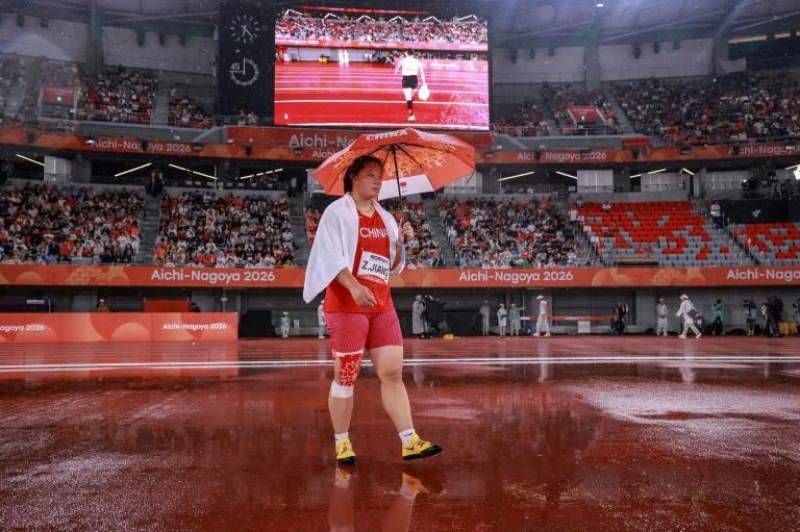 chaoticasiangamesthreatenjapanhopesofhostingolympicsagain-ezgif-a609339bcabd83a8b7ccfc427884b00c1791096700.jpg