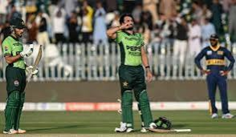 aghahitshundredaspakistanmake305intri-seriesopener-ezgif-3976396aee100ca710d6e4f15457e7fa1792342766.jpg