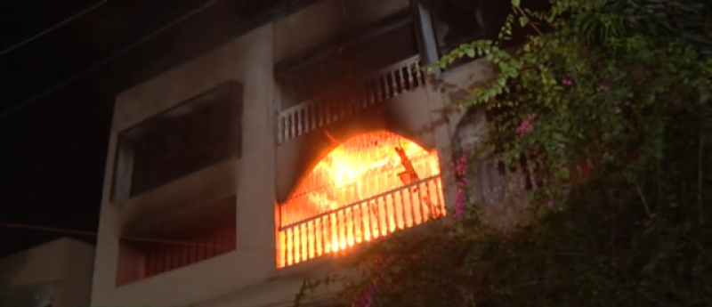 banani-residence-of-sheikh-selim-set-afire-ef108449a4e7e51fefca94b788cfc71b1738896051.png