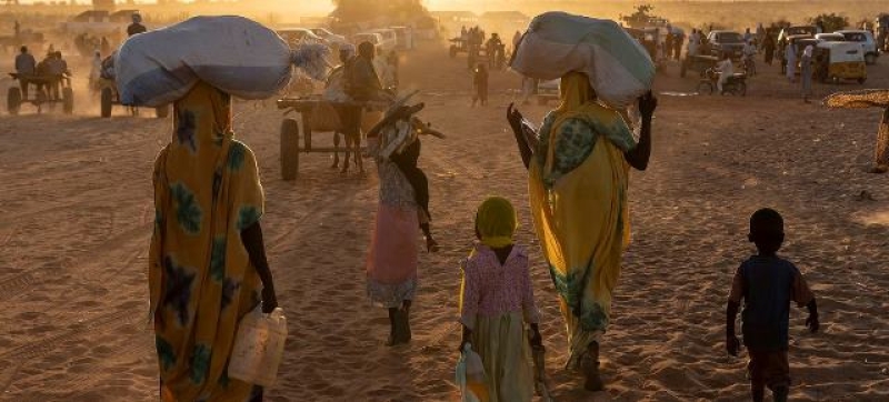 sudanese-refugees-arrive-at-the-border-town-of-adre-in-chad-file-92d8704d3cd9fafb202e099459b8b66b1738992293.jpg