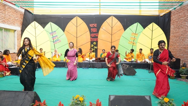 state-university-of-bangladesh-celebrates-spring-festival-8acf4a36c95bc2d549fdc1169cd152281739462391.jpg