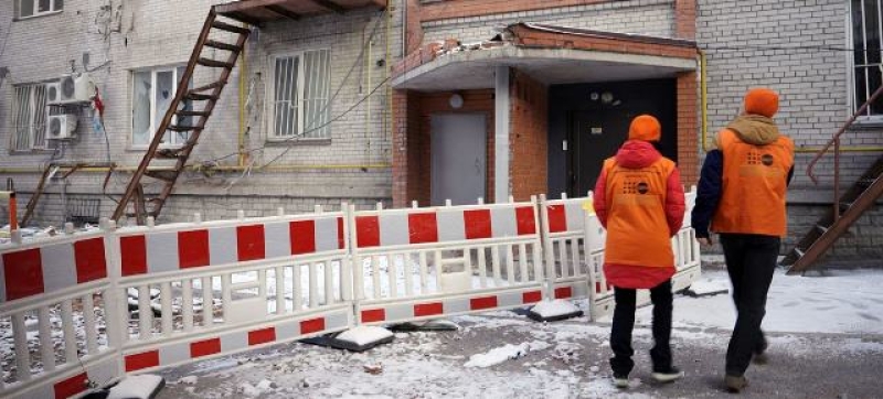 unfpa-mobile-psychosocial-support-teams-travel-across-ukraine-including-to-the-front-lines-offering-immediate-emergency-interventions-as-well-as-access-to-longer-term-assistance-16fd36ed7c5d02ea8ef9f02f588f08e81741069976.jpg