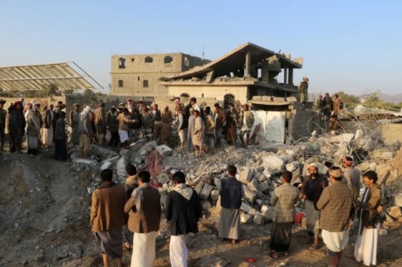 people-gather-at-the-site-of-a-house-hit-by-a-united-states-strike-in-saada-yemen-d0e5d9445d37ff74954b0c4110a7bea91742195538.jpeg