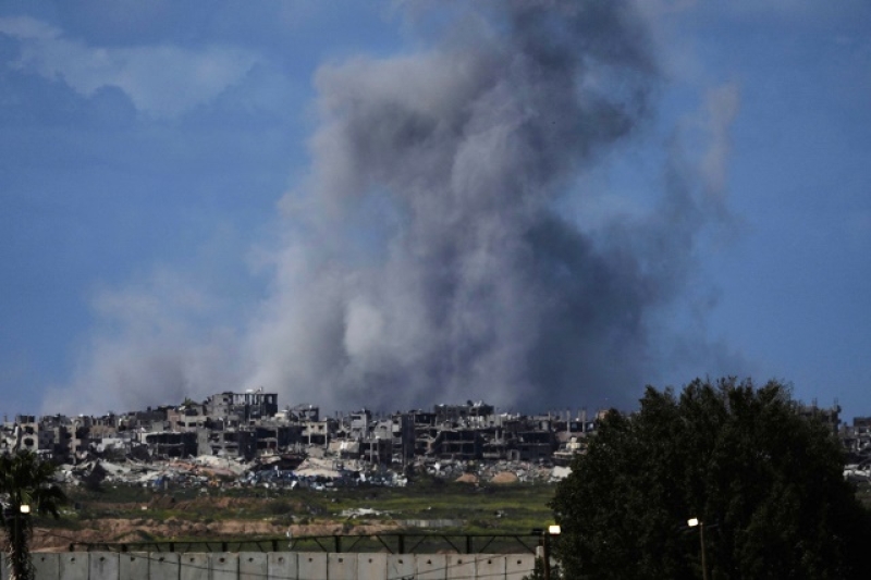 smoke-rises-following-an-israeli-bombardment-in-the-gaza-as-seen-from-southern-israel-wednesday-march-19-2025-f01e72ff5172c929947acf0211ebed861742407297.jpg